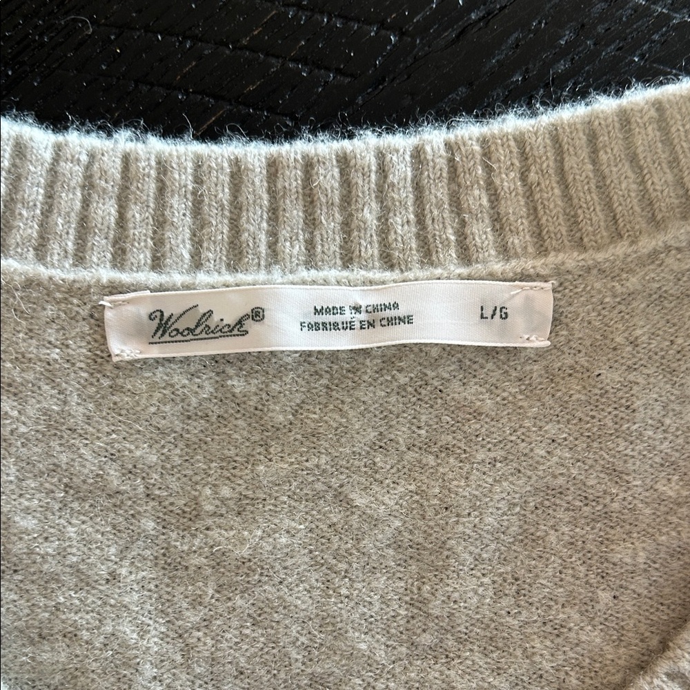 Woolrich Wool Blend Scenic Mountain Sweater-Gray, Cream, Gold Size Large - Picture 2 of 4